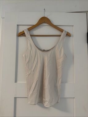 Abercrombie & Fitch Scoop Tank Top - Cream